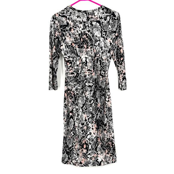 Calvin Klein Size 6 Dress Black & White Abstract Long Sleeve Fit‎ & Flare Midi - Picture 2 of 5